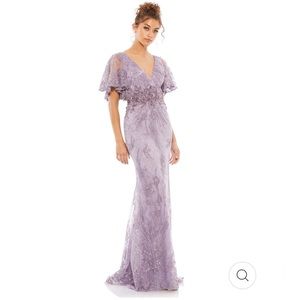 Mac Duggal VINTAGE FLUTTER SLEEVE EVENING GOWN in Vintage Lilac size 12.